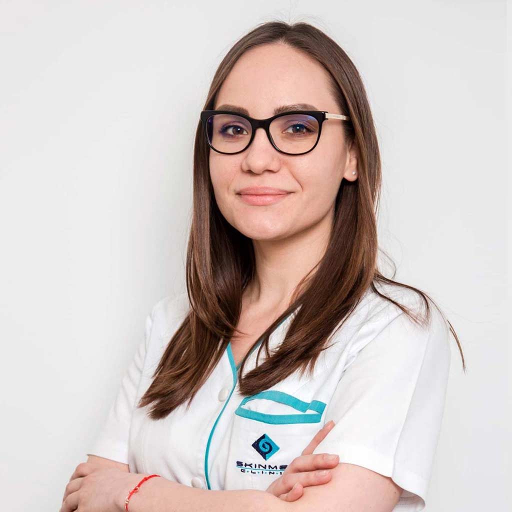 doctor alexandra nuca - online skinmed